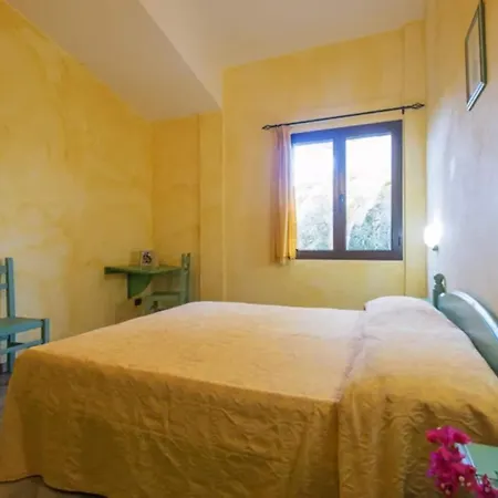 In Meernaehe Auf Sardinien أروسييْ
